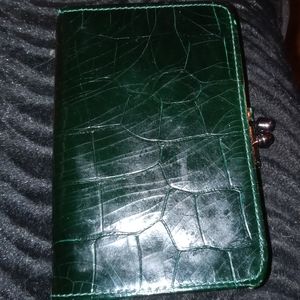 Vintage Mundi Dark Green genuine Alligator calf. Womens wallet